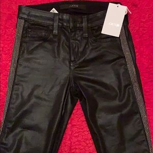 Mid rise skinny ankle